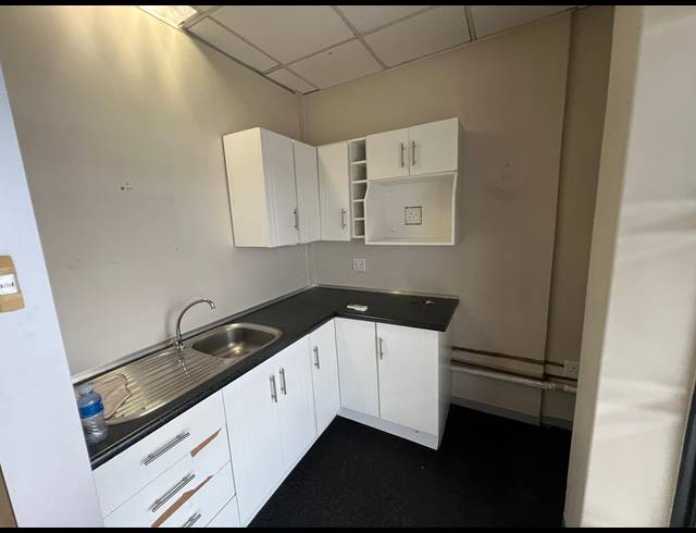 120M² OFFICE FOR SALE IN UMHLANGA RIDGE